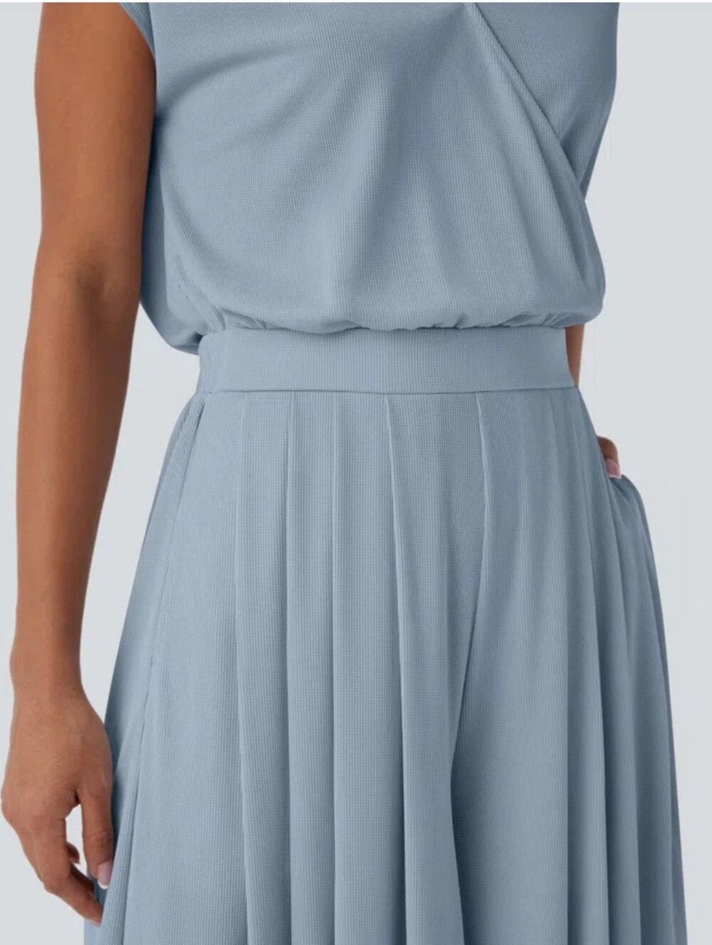 HALARA V Neck Short Sleeve Pocket Open Back Wide Leg Romper Size L Loungewear - Picture 4 of 8
